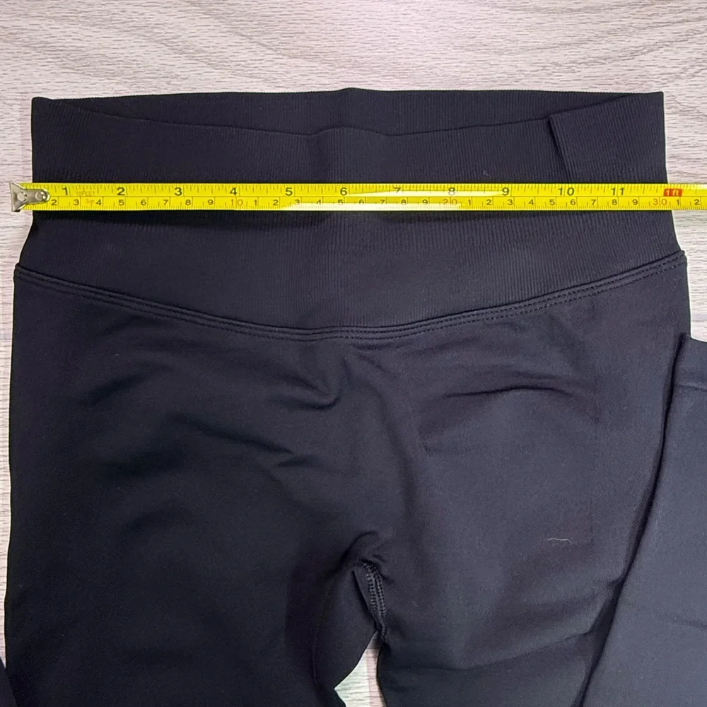 Sculpting Seamless Black Women's Leggings - Picture 10 of 11